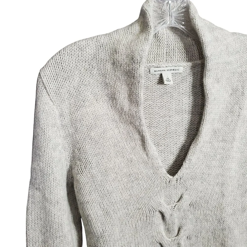 Banana Republic Womens XS Sweater Cable Knit Deep V Lambswool Cashmere Modal - Picture 7 of 11